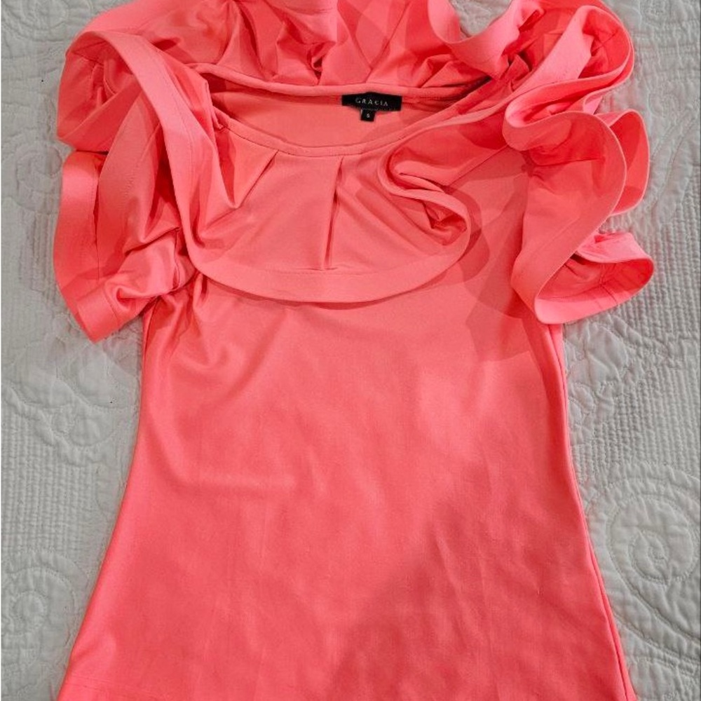 Women's Pink Ruffle Top